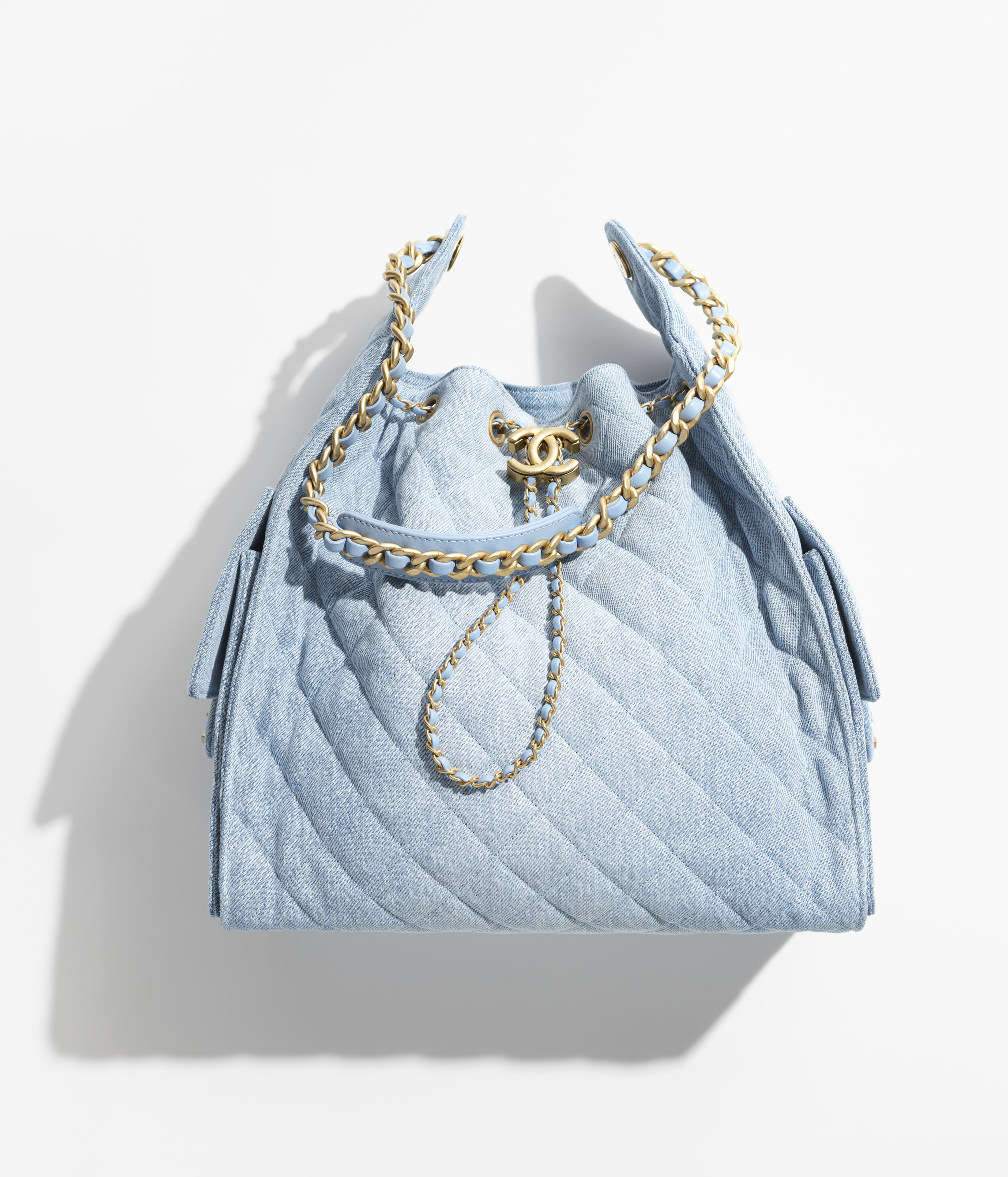 Medium CHANEL 25 tas - AS5311B20603U0475